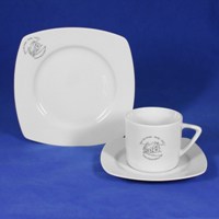 Tasse mit Dekor 6502